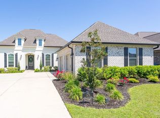 1476 Sabal Palm Dr, Gulf Breeze, FL 32563