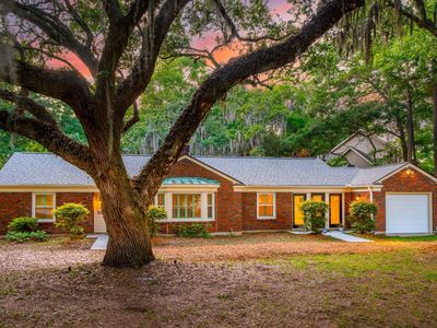 562 Fort Johnson Rd, Charleston, SC, 29412