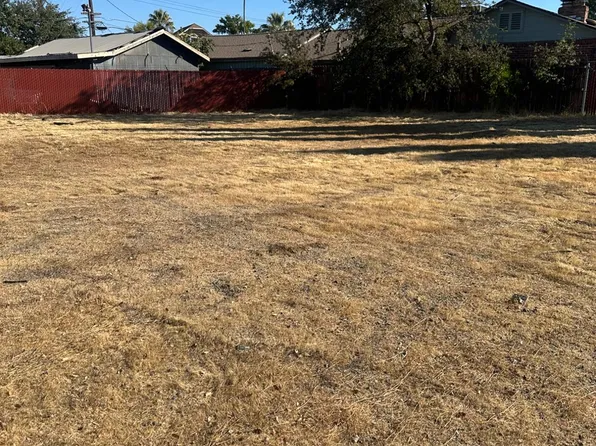 S 2605 Edison Ave, Sacramento, CA 95821