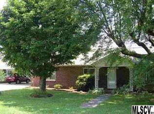 2272 Robinson Rd, Newton, NC 28658