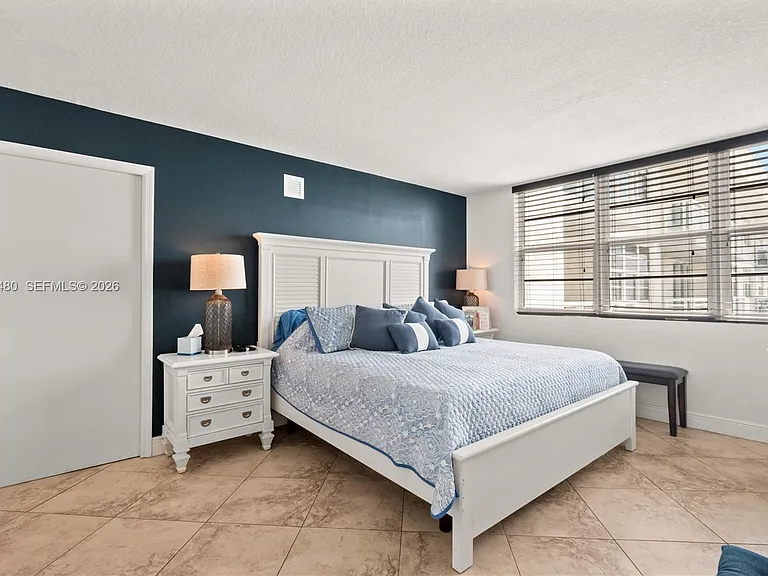 6917 Collins Ave #1609 — Photo 22