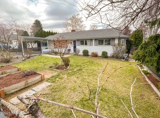 4206 Kroum Rd, Yakima, WA 98901