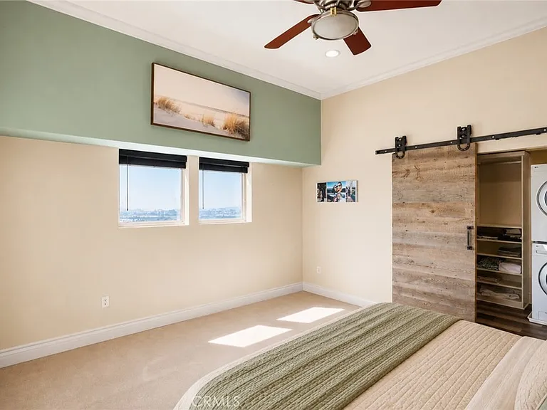 488 E Ocean #P2 — Photo 22