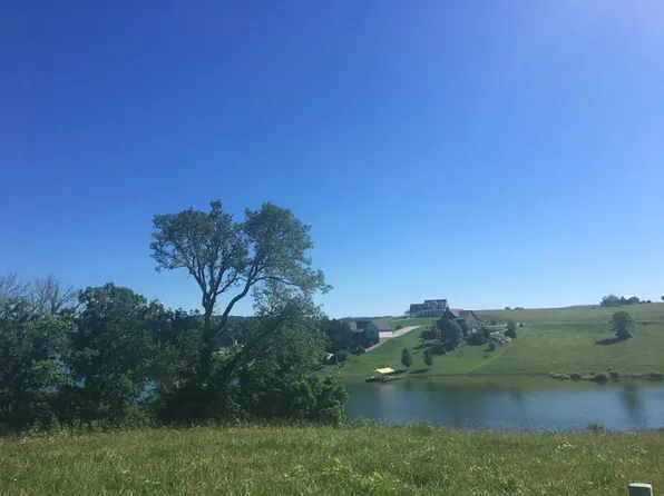 Nikki St, Sharps Chapel, TN 37866