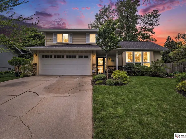 5930 S 149th St, Omaha, NE 68137