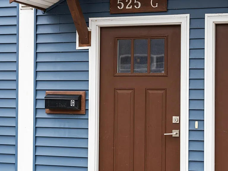 525 S Garfield Ave #D — Photo 18