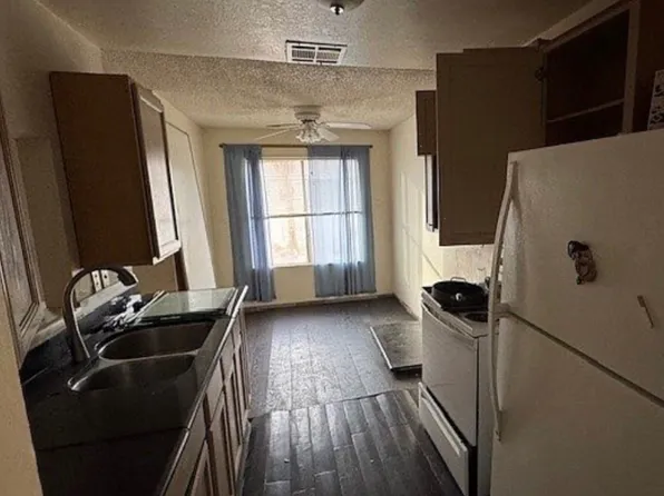2761 S Mountain Vista St #C, Las Vegas, NV 89121