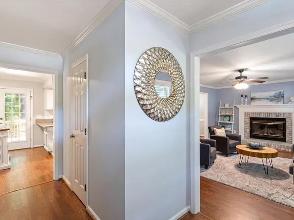 7 Hitching Rack Ct, Durham, NC 27713