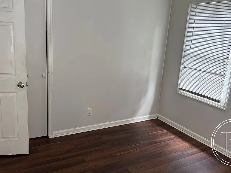1514 Heron St — Photo 15