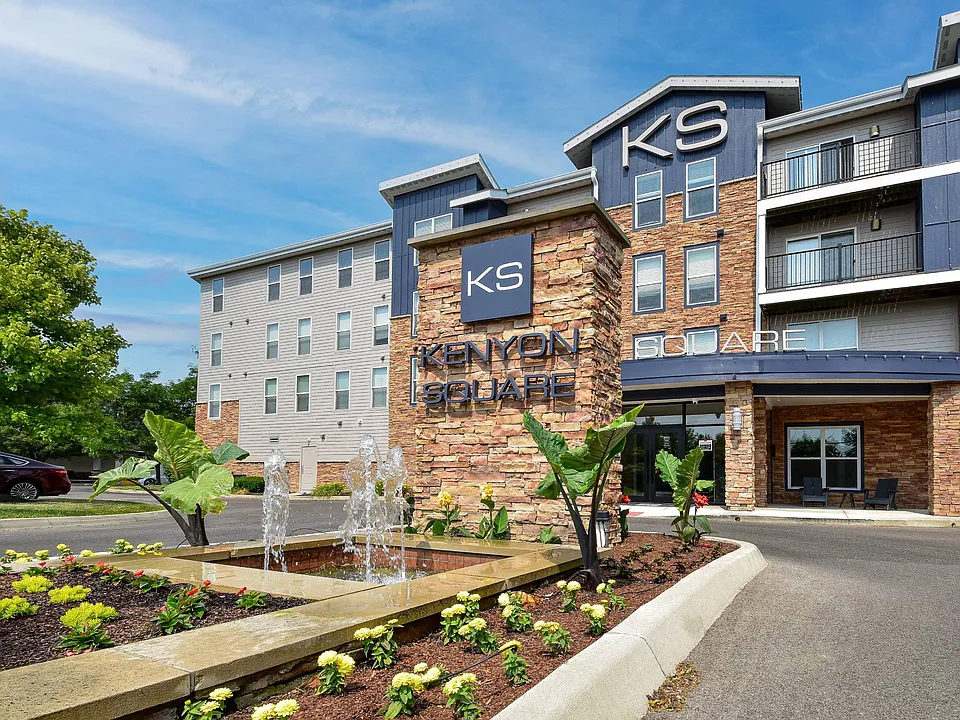 Kenyon Square Apartments