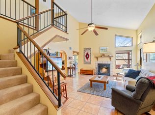 2949 Calle De Ovejas, Santa Fe, NM 87505