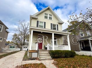 2730 Hyde Park Ave, Cincinnati, OH 45209