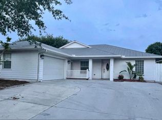 3118 SE Salerno Rd, Stuart, FL 34997