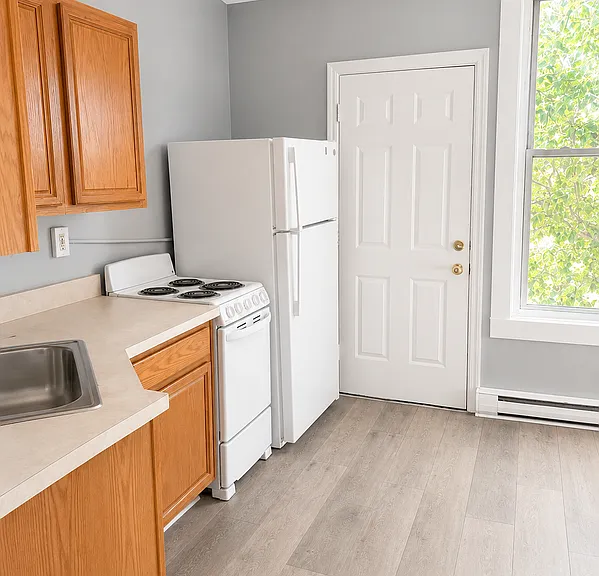 127 Dove St #2 — Photo 2