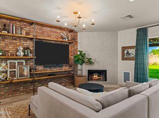 633 N Roosevelt Ave, Chandler, AZ 85226