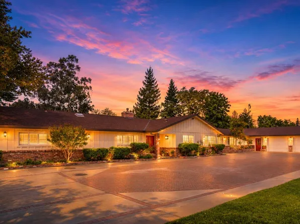 8720 Tavernor Rd, Wilton, CA 95693