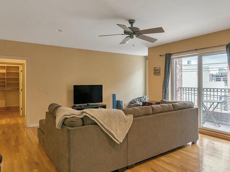75 Jefferson St #5 — Photo 3