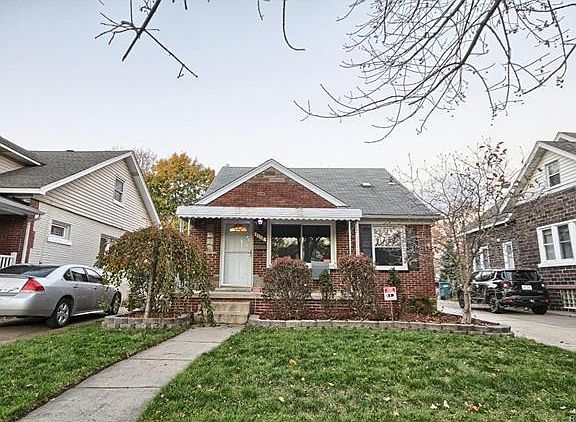 2nd image of 1118 Lincoln Ave