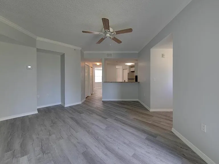 5601 Bentgrass Dr #10-113 — Photo 8