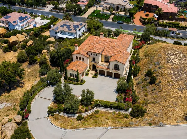 11629 Poema Pl, Chatsworth, CA 91311