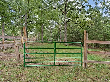 Property photo 27
