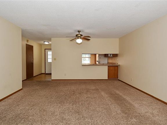 2nd image of 5434 Carlton Ct