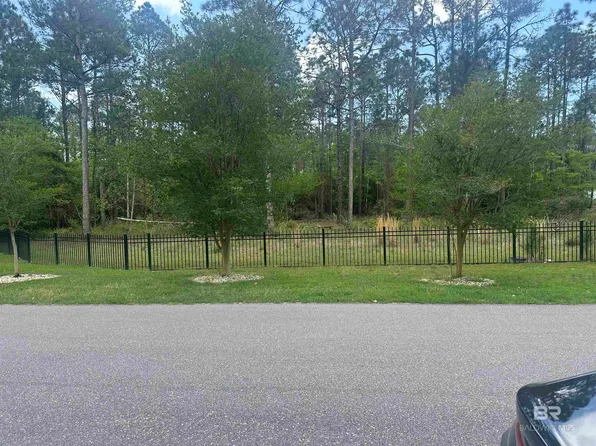 Millwood Dr #114, Gulf Shores, AL 36542