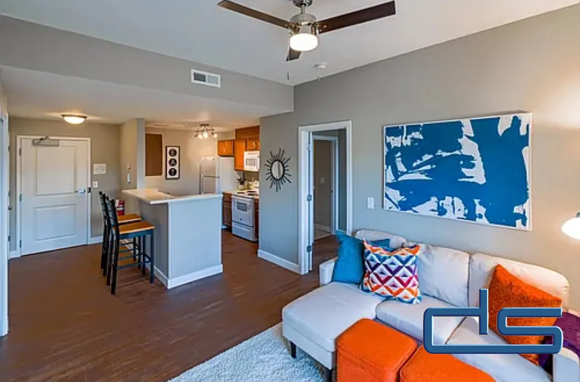 2 bed, 1150 sqft, $1,335 — Photo 2