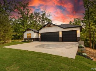 14220 Dunklin Rd, Lebanon, MO 65536