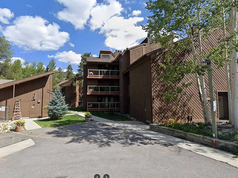 423 Wild Irishman Rd #1008 — Photo 4