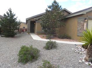 8024 Tuscarora Rd NW, Albuquerque, NM 87114
