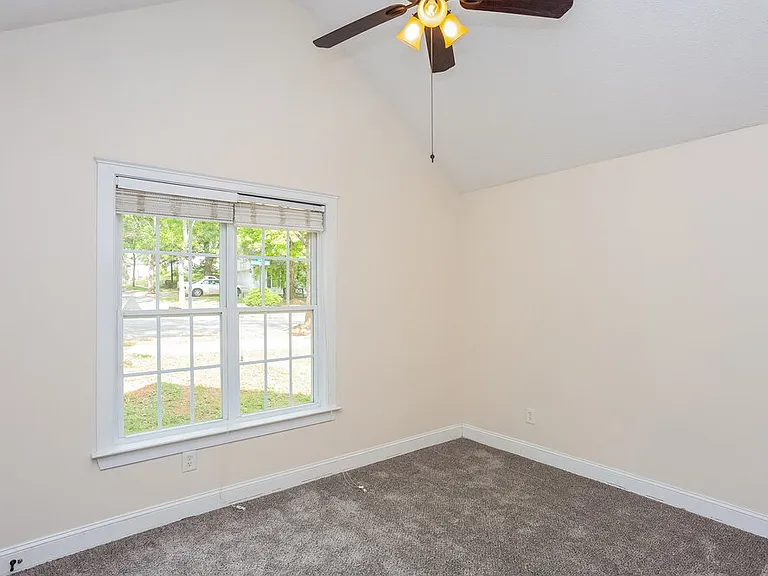 13438 Glencreek Ln — Photo 12