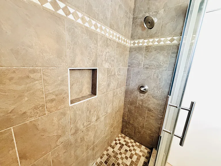 405 Harbison Blvd #1 — Photo 12