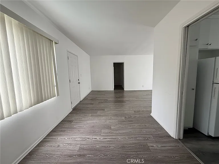 423 S Le Doux Rd #10 — Photo 7