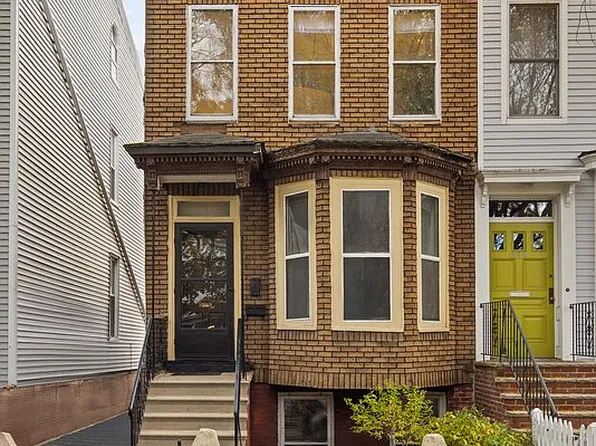 626 Vanderbilt St, Brooklyn, NY 11218