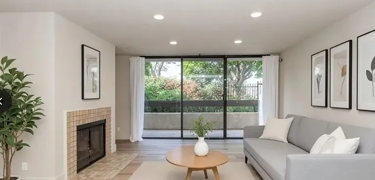 1900 Vine St #214 — Photo 4