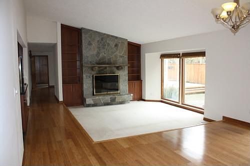 5th image of 12613 NE 36th Ave