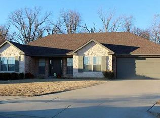 472 N Dallas Ln, Springdale, AR 72762