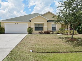 1033 SW Fenway Rd, Port Saint Lucie, FL 34953