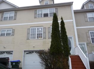 10 Moriah Ln, Middletown, NY 10940