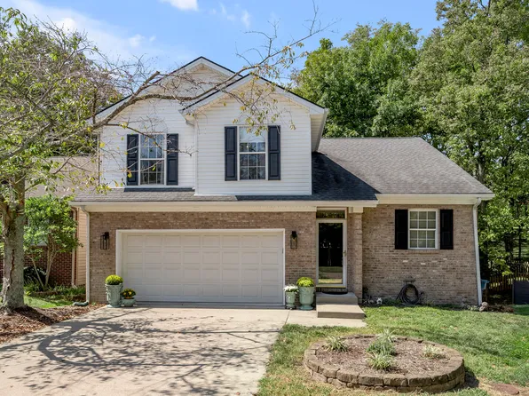 2316 Valencia Dr, Lexington, KY 40513