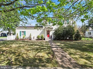4 Esther Ave, Ewing, NJ 08618