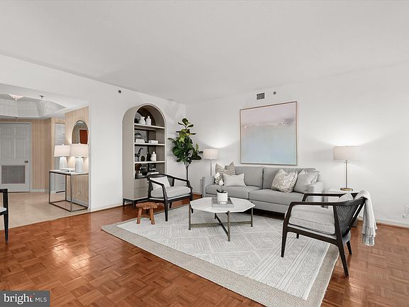 4th image of 5600 Wisconsin Ave #1-1502