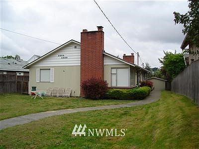 1st image of 3220 3222 22nd Avenue W