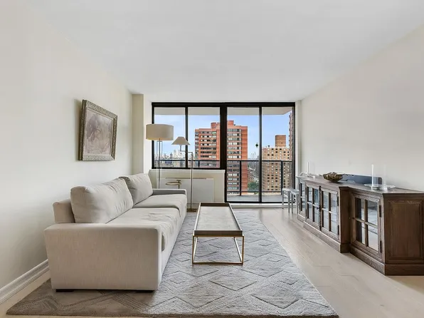 245 E 93rd St APT 29F, New York, NY 10128