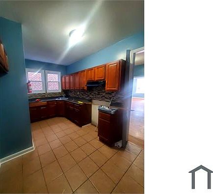 4th image of 83 Tremont Ave Floor 1