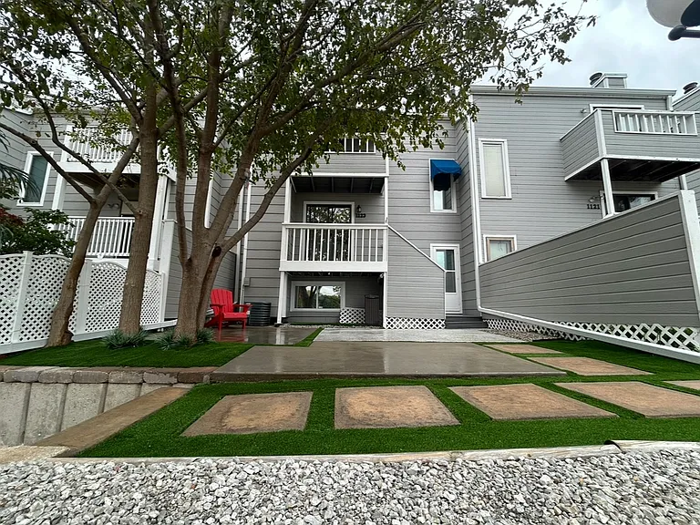 1123 N Lakewind St — Photo 20