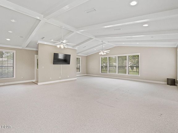 5th image of 620 4th St