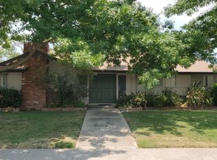 7289 S Land Park Dr, Sacramento, CA 95831