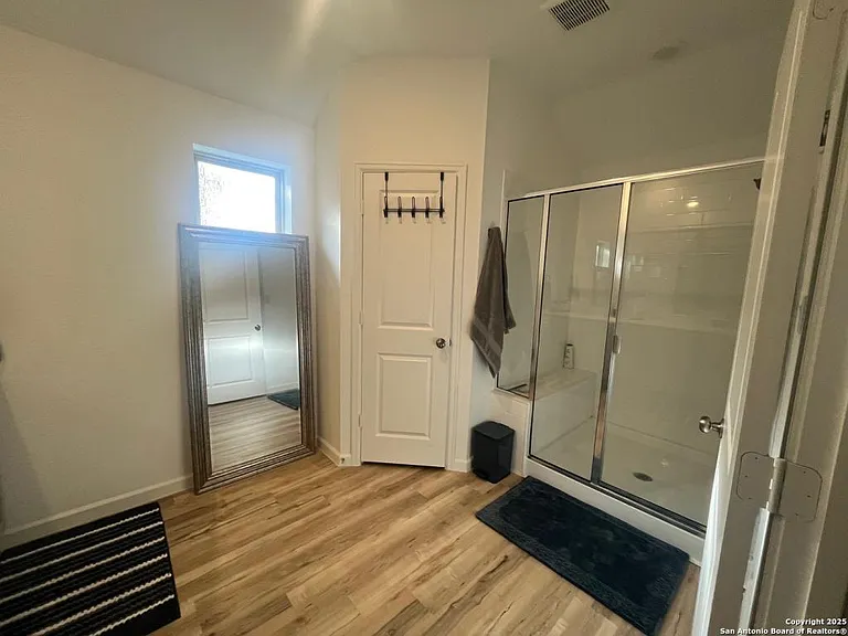 2019 Penwern Alley Ln — Photo 13